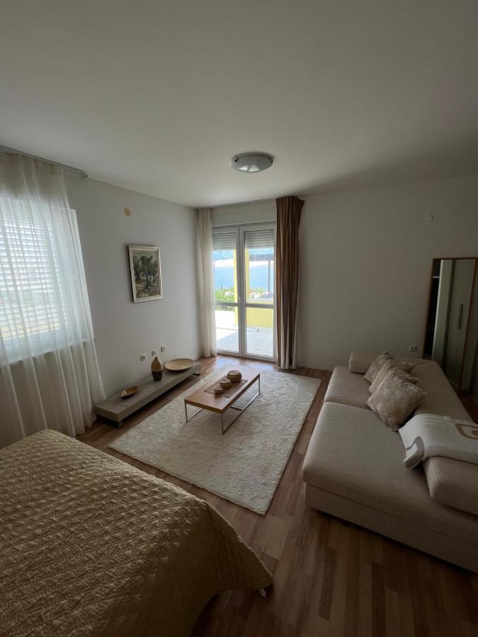 Pag Bay Paradise Apartments باغ المظهر الخارجي الصورة