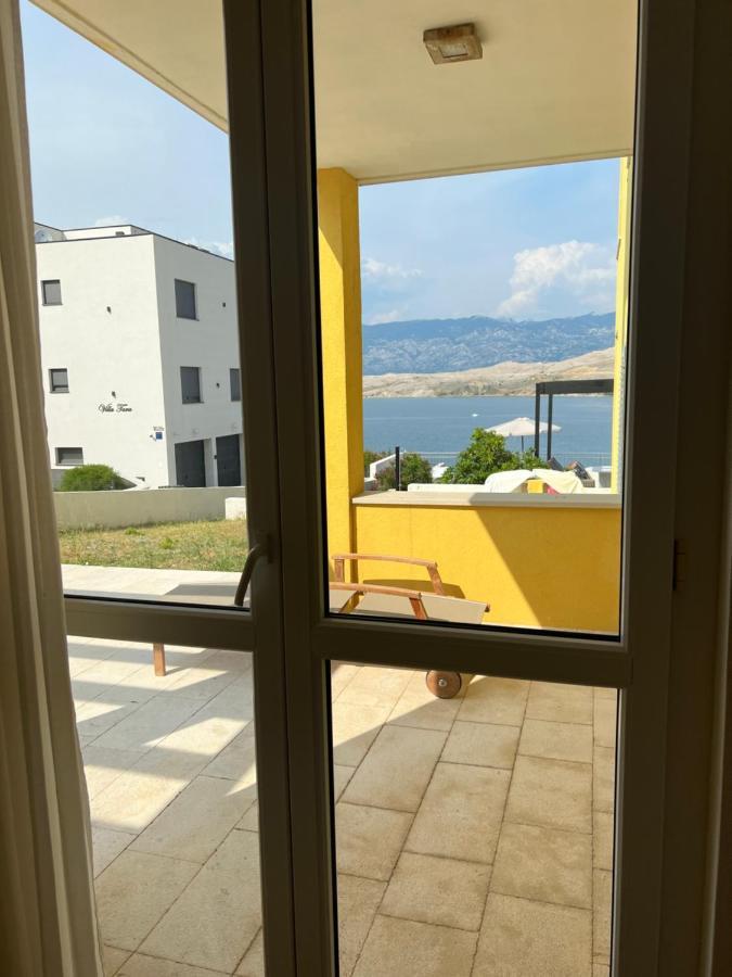 Pag Bay Paradise Apartments باغ المظهر الخارجي الصورة